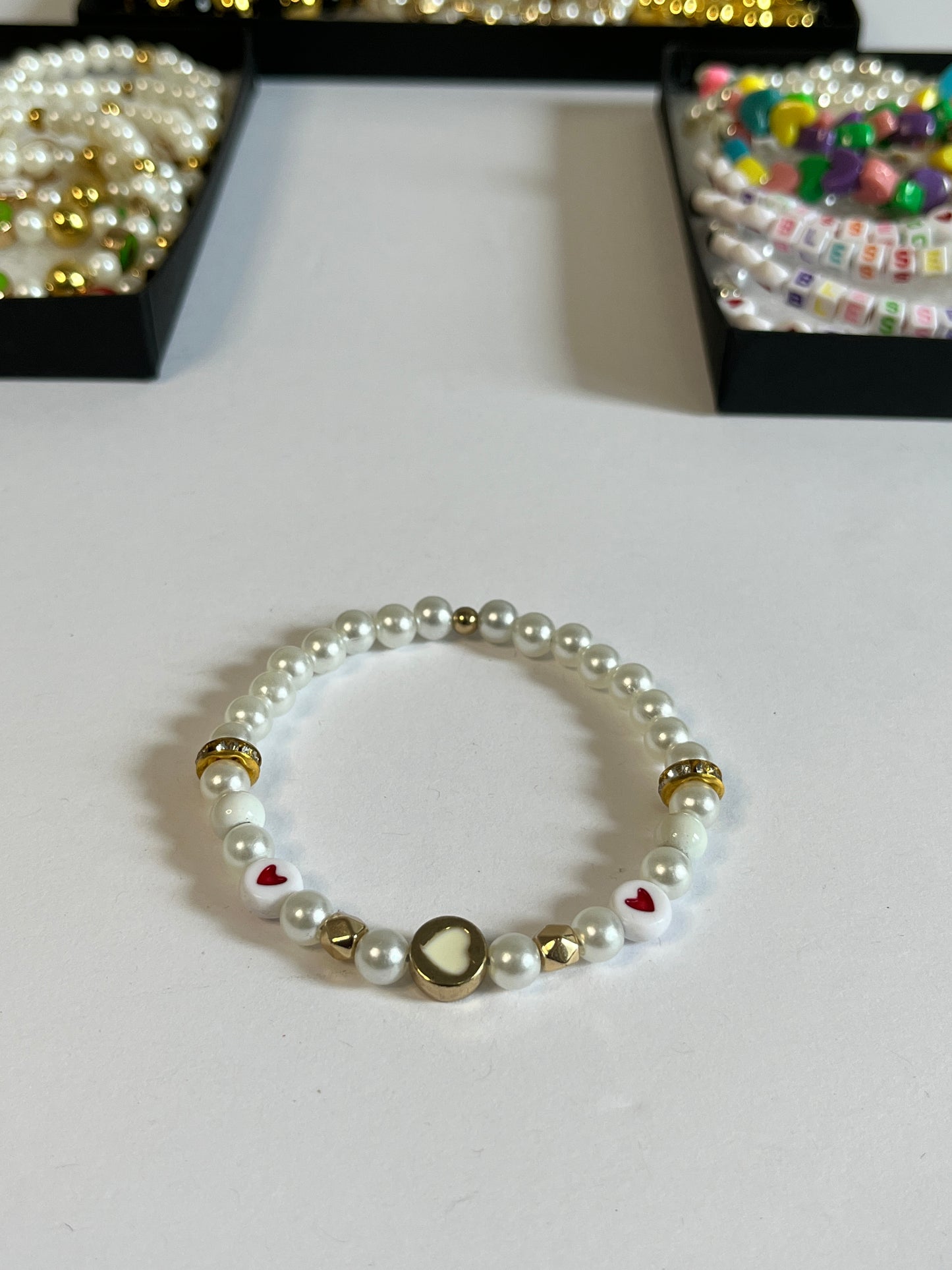 Sweetheart Bracelet “white”