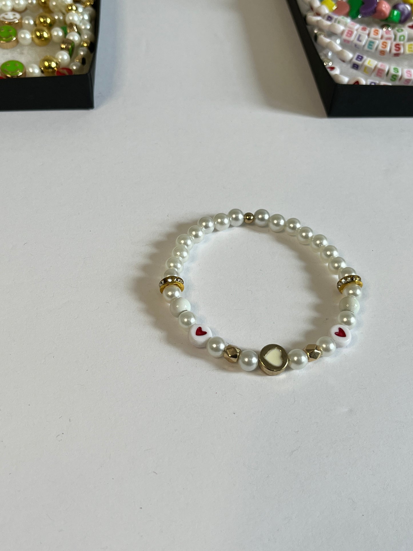 Sweetheart Bracelet “white”