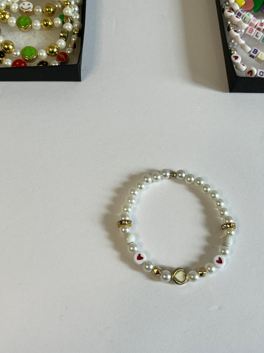 Sweetheart Bracelet “white”